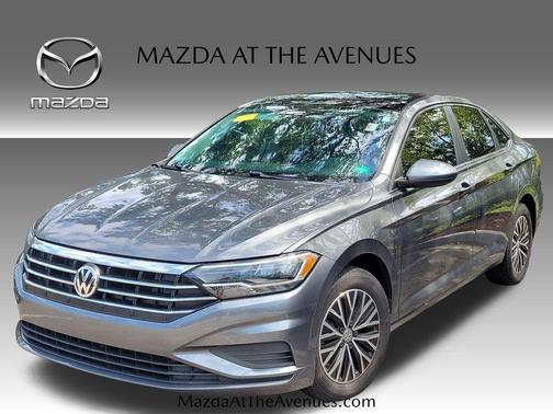 Platinum Gray Metallic 2019 Volkswagen Jetta 1.4T SE