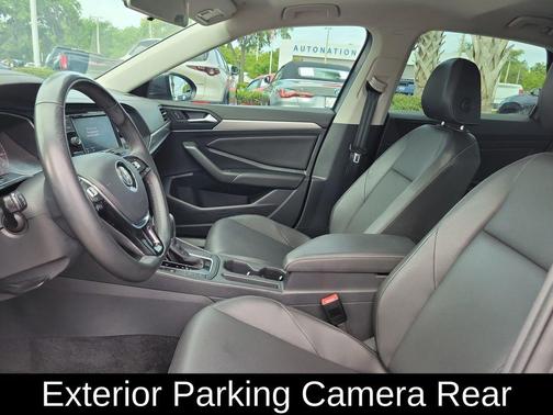 Platinum Gray Metallic 2019 Volkswagen Jetta 1.4T SE
