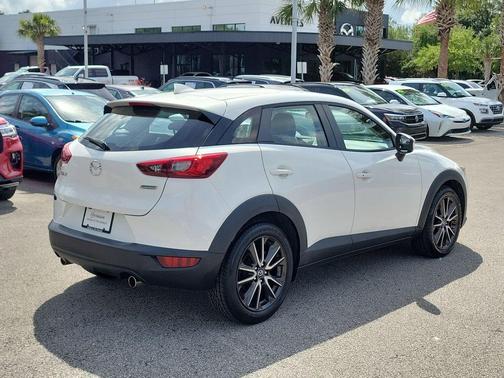 Crystal White Mica 2017 Mazda CX-3 Touring
