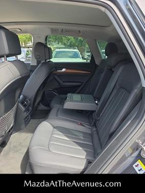 2023 Audi Q5 45 S line quattro Premium