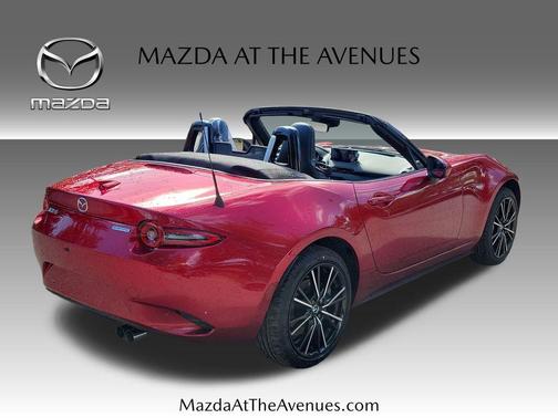 Soul Red Crystal Metallic 2026 Mazda MX-5 Miata Grand Touring