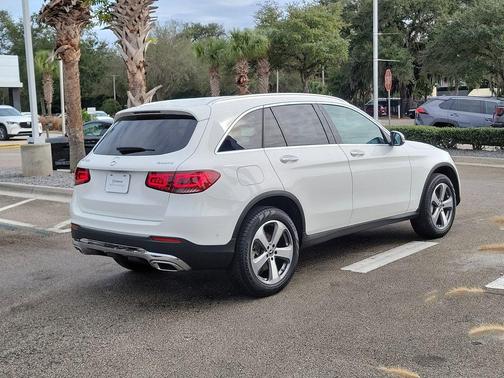 2022 Mercedes-Benz GLC 300 Base 4MATIC