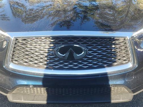 2023 INFINITI QX50 SENSORY