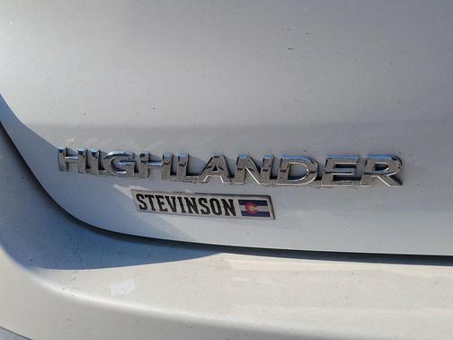 2017 Toyota Highlander LE Plus