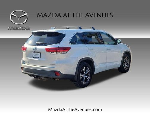 2017 Toyota Highlander LE Plus