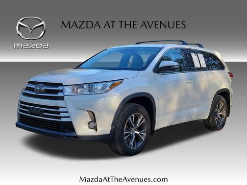 2017 Toyota Highlander LE Plus