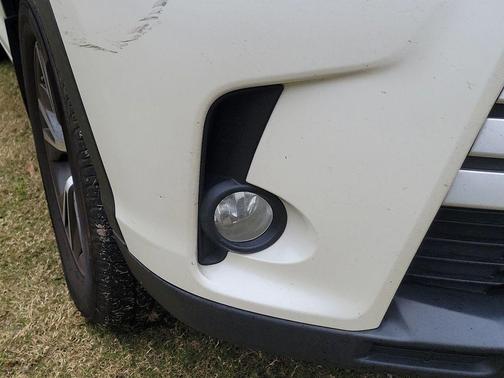 2017 Toyota Highlander LE Plus