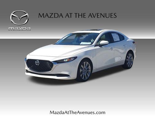 2022 Mazda Mazda3 FWD w/Preferred Package