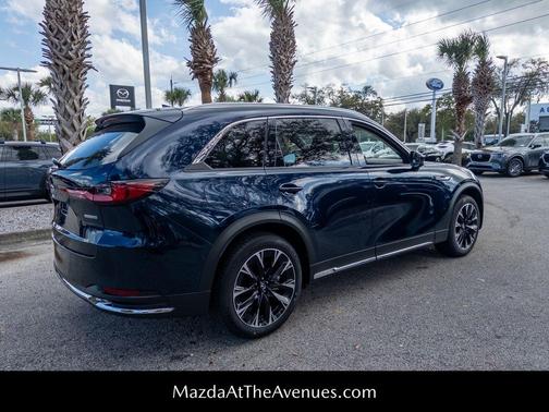 2024 Mazda CX-90 PHEV Premium Plus