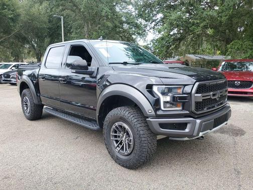 2020 Ford F-150 Raptor