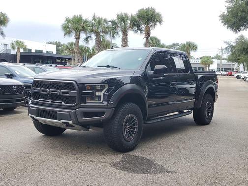 2020 Ford F-150 Raptor