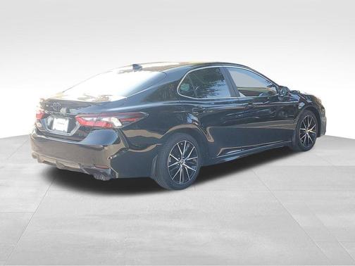 2021 Toyota Camry SE Nightshade