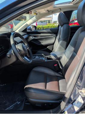 2023 Mazda Mazda3 AWD w/Premium Package