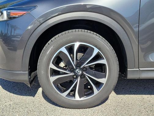 2023 Mazda CX-5 Preferred