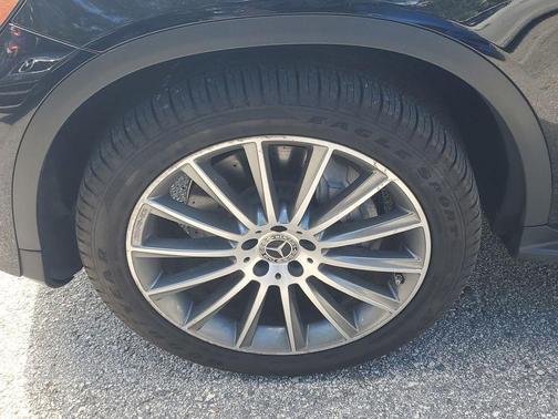 2019 Mercedes-Benz GLC 300 4MATIC Coupe