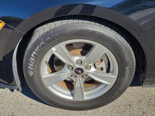 2023 Ford Mustang EcoBoost