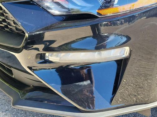 2023 Ford Mustang EcoBoost