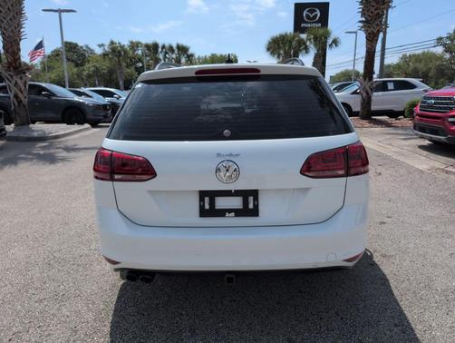 2015 Volkswagen Golf SportWagen S