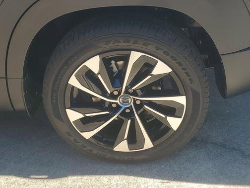 2026 Mazda CX-50 Premium Plus