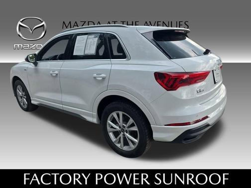 2024 Audi Q3 45 S line Premium