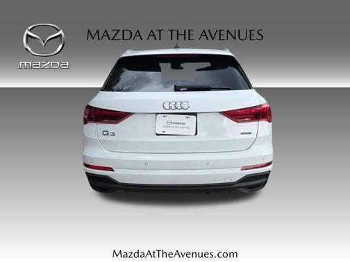 2024 Audi Q3 45 S line Premium