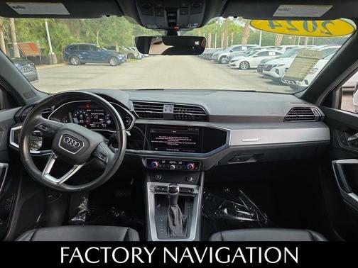 2024 Audi Q3 45 S line Premium