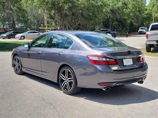 Modern Steel Metallic 2017 Honda Accord Sport SE