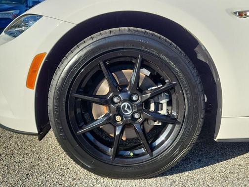 Artic White 2020 Mazda MX-5 Miata Sport
