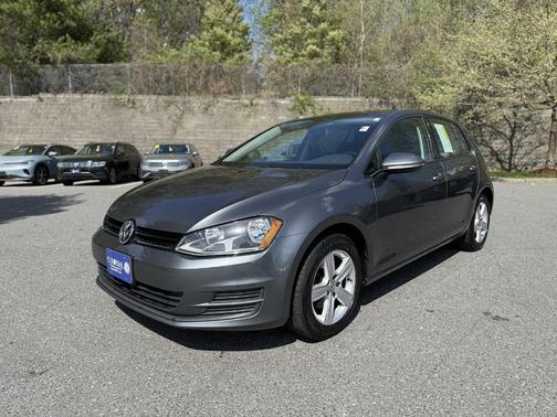 2017 Volkswagen Golf TSI Wolfsburg Edition 4-Door