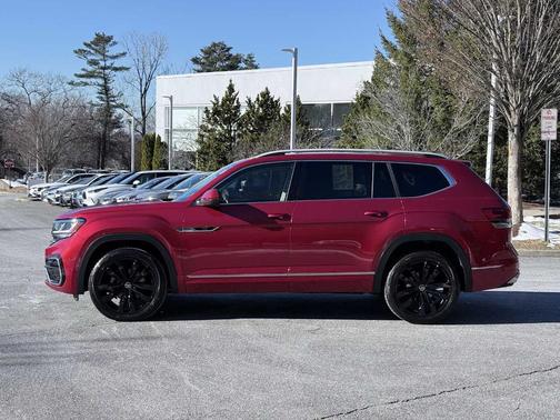 2022 Volkswagen Atlas 3.6L SEL Premium R-Line