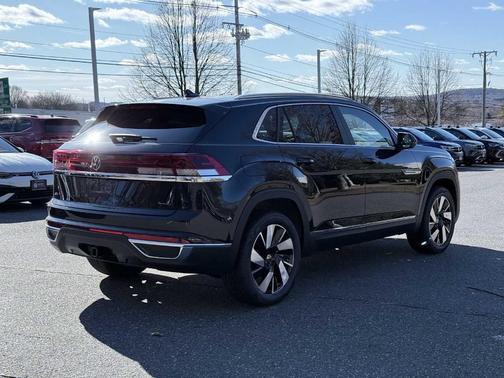 2026 Volkswagen Atlas Cross Sport 2.0T SEL
