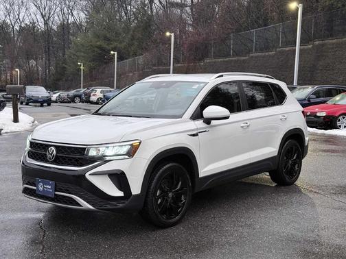 2022 Volkswagen Taos 1.5T SE