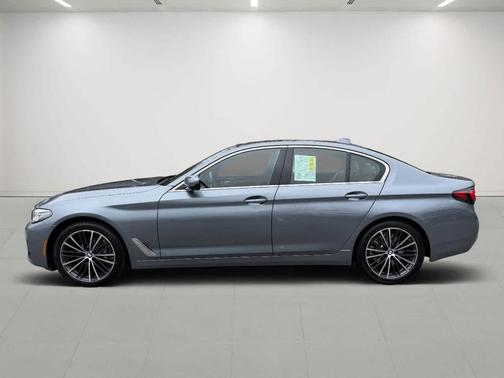 2022 BMW 540 i xDrive