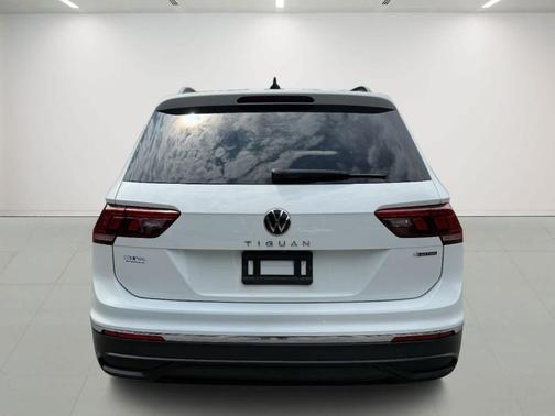 2022 Volkswagen Tiguan 2.0T S