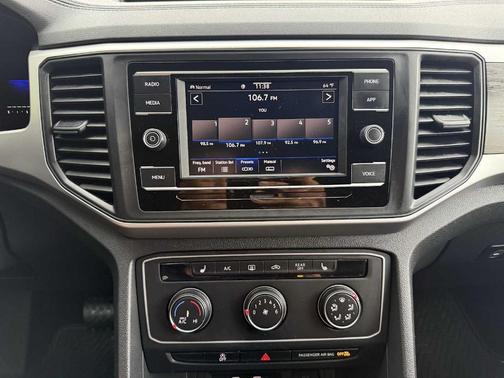 2022 Volkswagen Atlas 2.0T SE