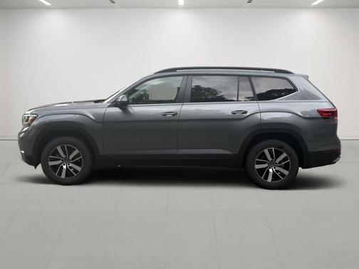 2022 Volkswagen Atlas 2.0T SE