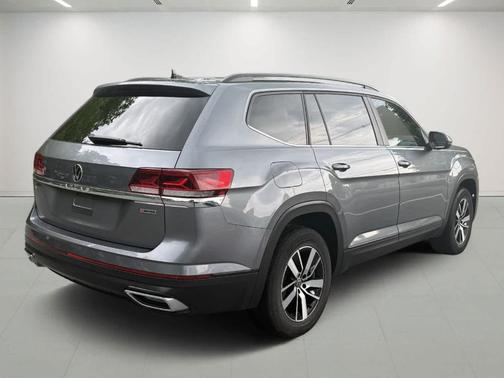 2022 Volkswagen Atlas 2.0T SE