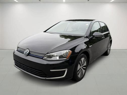 2016 Volkswagen e-Golf SE