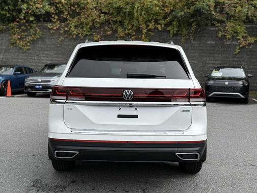 2026 Volkswagen Atlas 2.0T SE