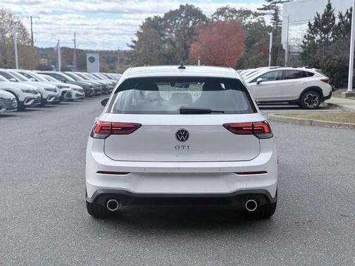 2025 Volkswagen Golf GTI 2.0T Autobahn