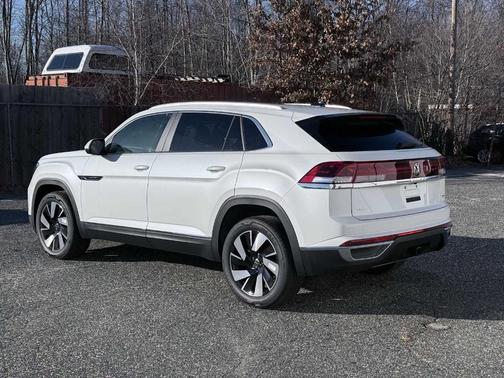 2026 Volkswagen Atlas Cross Sport 2.0T SEL