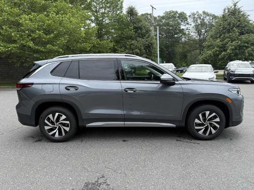 2025 Volkswagen Tiguan 2.0T S