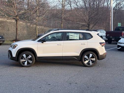 2025 Volkswagen Taos 1.5T SEL