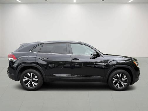 2024 Volkswagen Atlas Cross Sport 2.0T SE