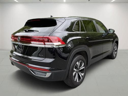 2024 Volkswagen Atlas Cross Sport 2.0T SE