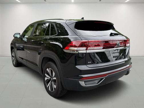 2024 Volkswagen Atlas Cross Sport 2.0T SE