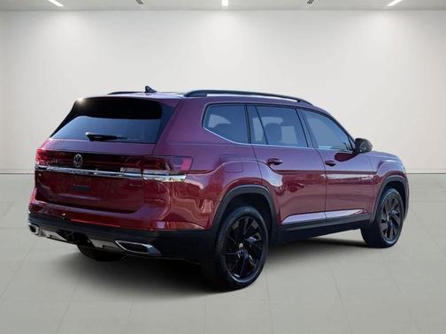2025 Volkswagen Atlas 2.0T SE