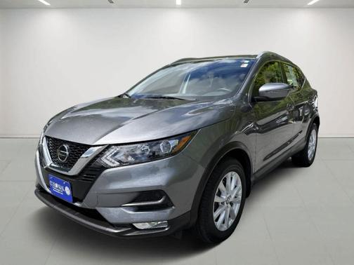 2022 Nissan Rogue Sport SV