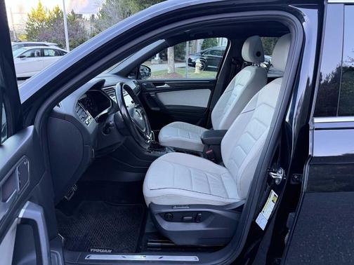 2019 Volkswagen Tiguan 2.0T SEL Premium R-Line