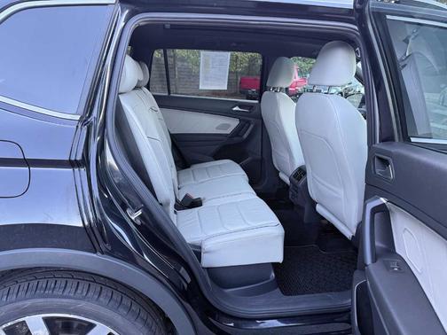 2019 Volkswagen Tiguan 2.0T SEL Premium R-Line